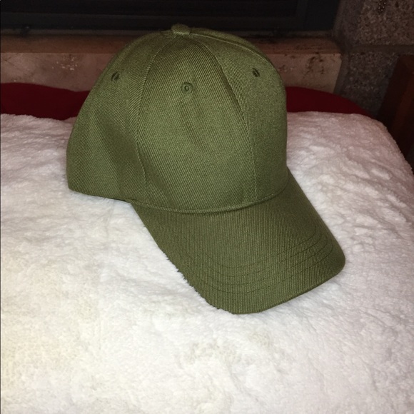 Gregory ‘s Baseball Cap in Green - Picture 2 of 6